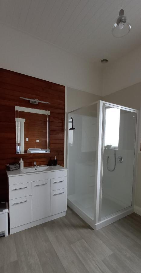Character 2-Bedroom Unit Masterton Kültér fotó